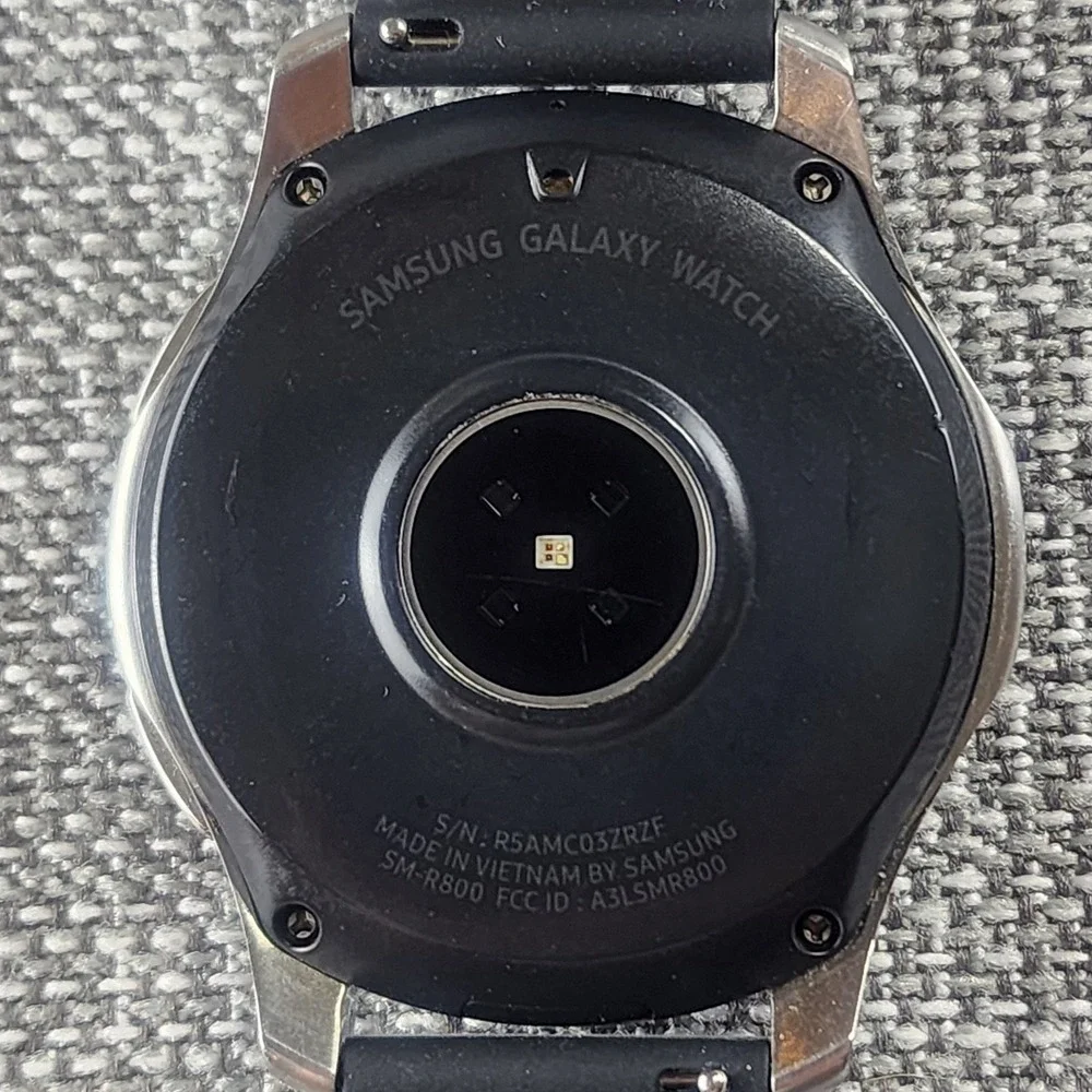 Samsung Mens Galaxy Watch 46mm Silver Smartwatch SM-R800 Bluetooth